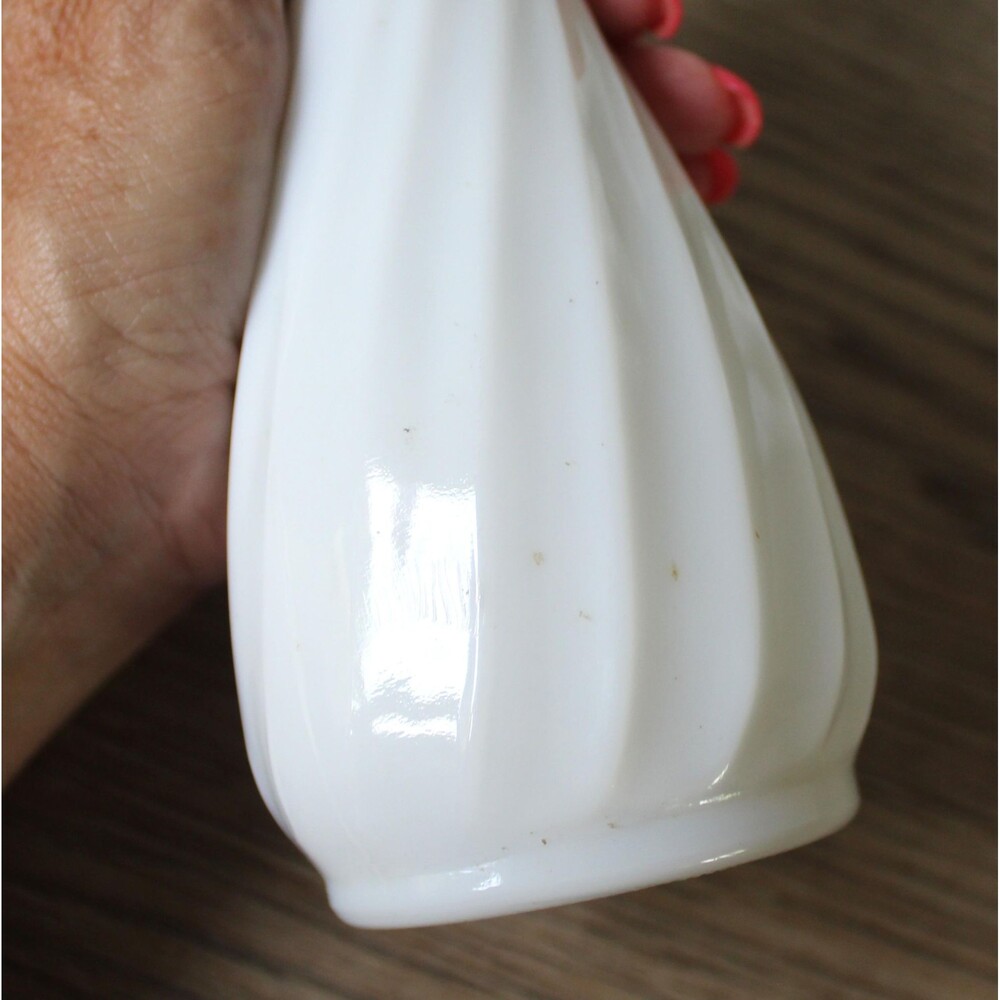 5 Vintage Milk Glass Vases White Bud Vase Set Bulk Wedding Event Decor - Picture 6 of 6